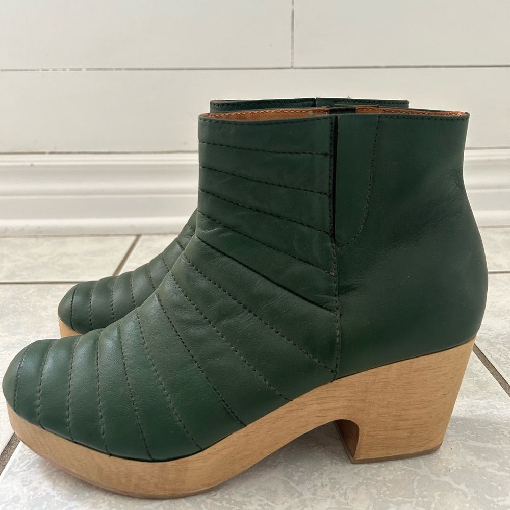 Beklina Ribbed Boot Clog Biophilia - Picture 8 of 11